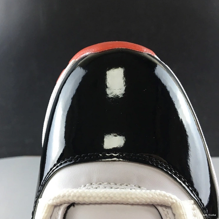 Bred AV2187-160 Retro 11 Concord  Low Jordan 1226